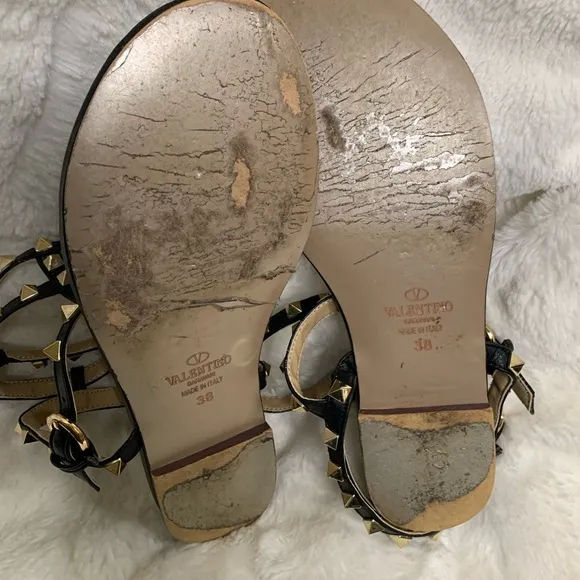 Valentino Garavani caged flat sandals Italy size 38