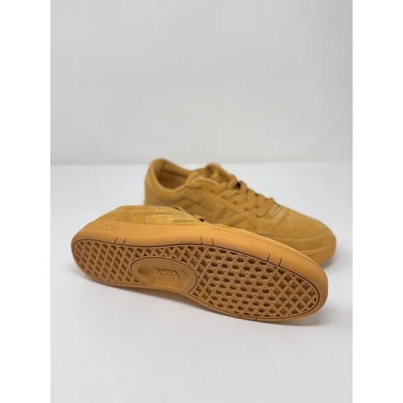 VANS Adult Shoes Yellow Lowland Comfycush Suede Skate Sneakers Men 11.5 Women 13