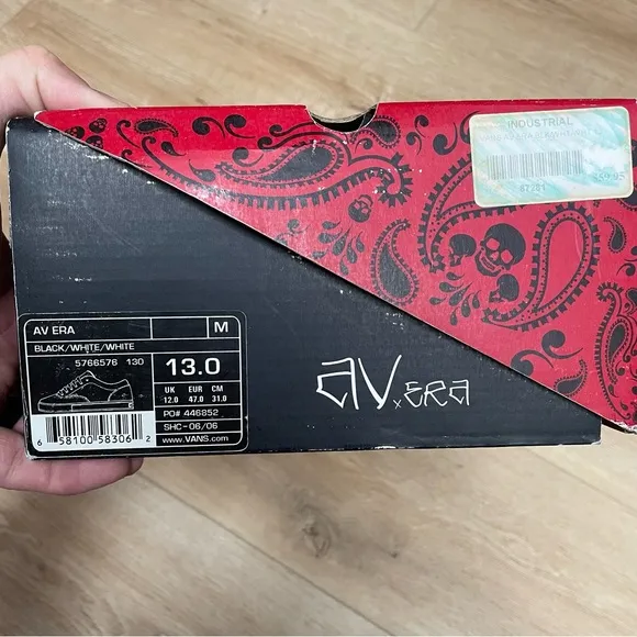 Vans AV Era Black Suede Skate Shoes Men's 13 (Original Box)