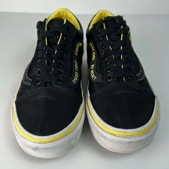 VANS Cobra Kai Old Skool X Skate Shoes Mens 6.5 Womens 8 Black Low Karate Kid