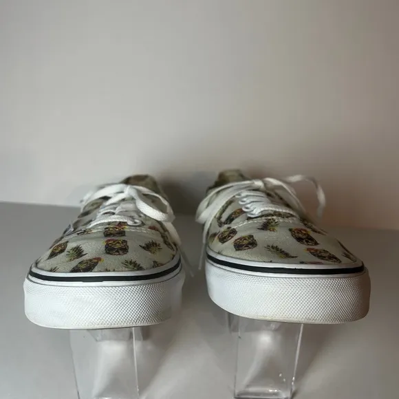 Vans “Drained and Confused” Pineapple White Sneakers. M 9.0, W size 10.5. Unisex