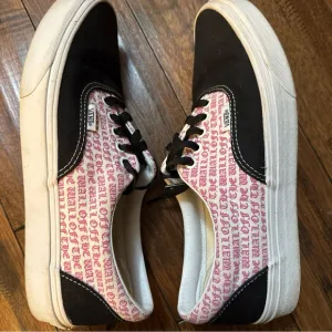Vans Era Vans Off The‎ Wall Black Carmine Rose VN0A38FRT8T Men 9.5 Women 11