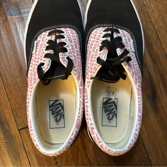 Vans Era Vans Off The‎ Wall Black Carmine Rose VN0A38FRT8T Men 9.5 Women 11
