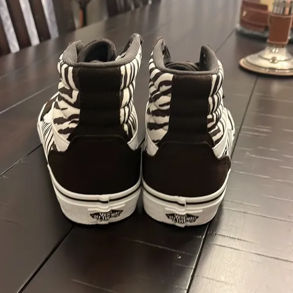 Vans Filmore Hi Zebra shoes sneakers new brown white skate Sk8 Women’s sizes