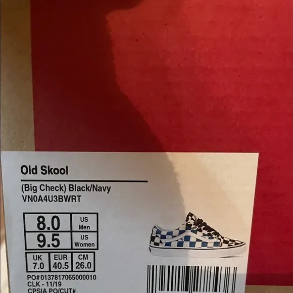 𝅺vans Men’s New Era old school logo
