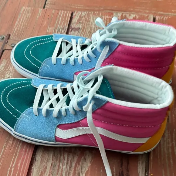 Vans Men's SK8-HI Multi-Color Sneakers