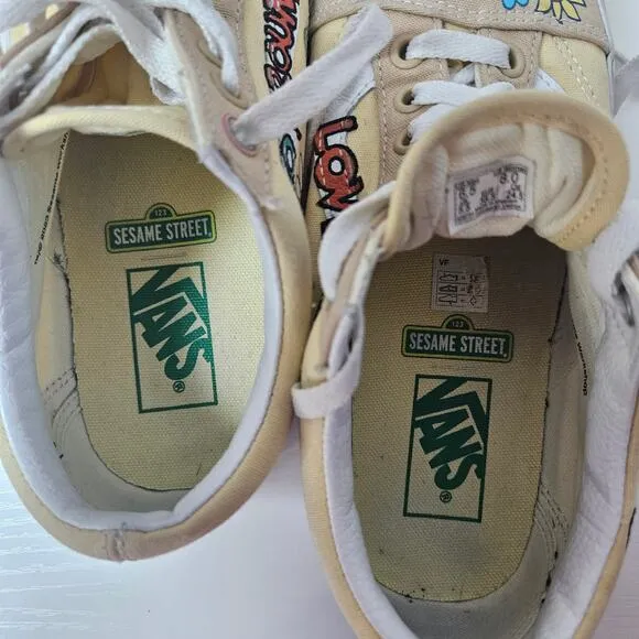 Vans Off The Wall x Sesame Street Elmo Skate Shoes Women's Size 8 Mens size 6.5