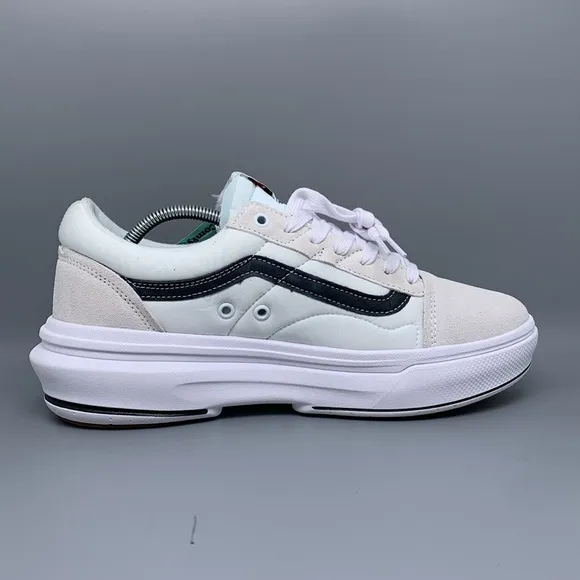 Vans Old Skool Overt CC Skate Shoes Men's Sz 11 NWT