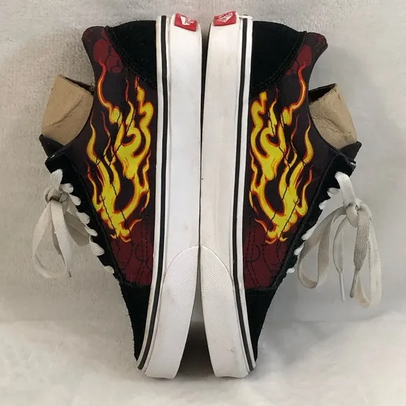 Vans Old Skool Samurai Rising Flames Black Suede Sneaker Skate Shoes Womens Sz 6