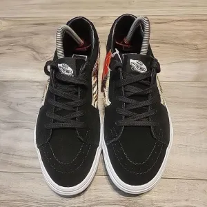 VANS Old Skool Suede Sneakers‎ Mens 6 Womens 7.5  Black Skate Shoes Sidestripe