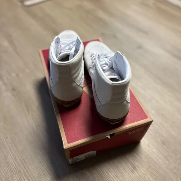 Vans SK8-Hi Corduroy Skate Shoe, Pop marshmallow
