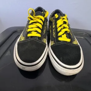 VANS SKATE OLD SKOOL (SPONGEBOB) Kids Size 3.5 Youth