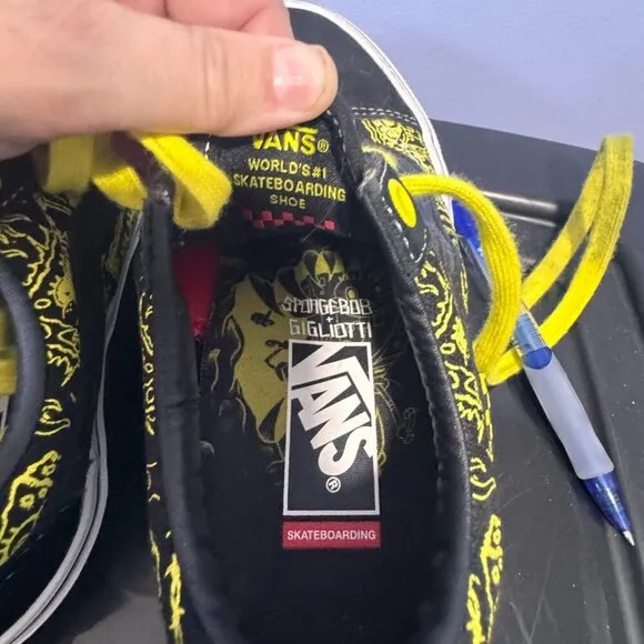 VANS SKATE OLD SKOOL (SPONGEBOB) Kids Size 3.5 Youth