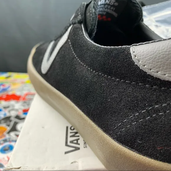 Vans Skate Sport Black Suede Gum 9 Womens