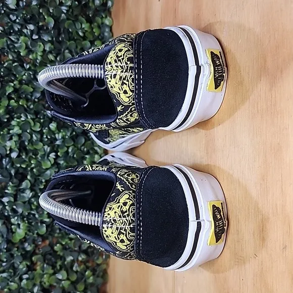 Vans SpongeBob Gigliotti Skate Shoe | Size: 6.5 Mens | Black &amp; Yellow