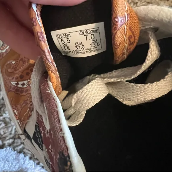 Vans Tiger Era Patchwork Shoes – Men’s 5 / Women’s 7 –