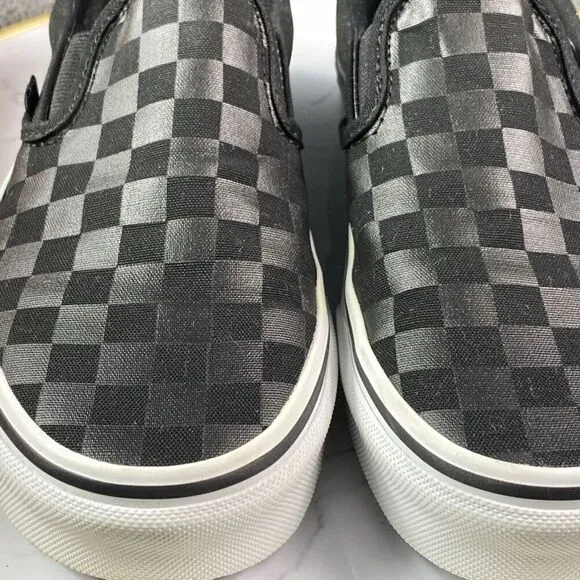 Vans Unisex Classic Checkerboard Black Slip On Skate Shoes US Men 6 Women 7.5