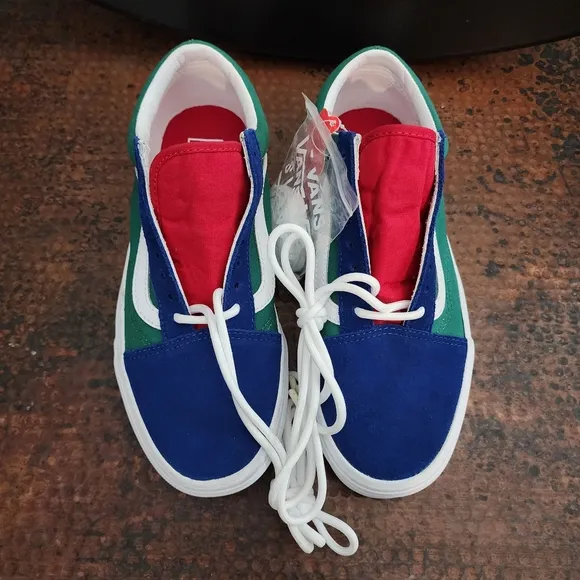 Vans Unisex Old Skool Yacht Club Skate Shoes in Blue/Green/Yellow/Red