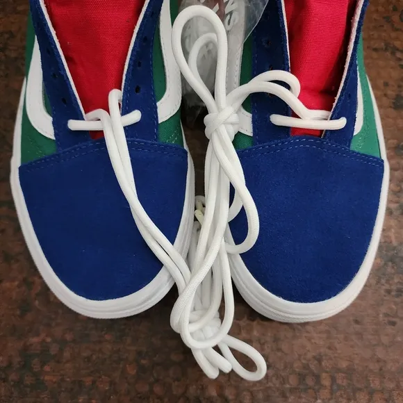 Vans Unisex Old Skool Yacht Club Skate Shoes in Blue/Green/Yellow/Red