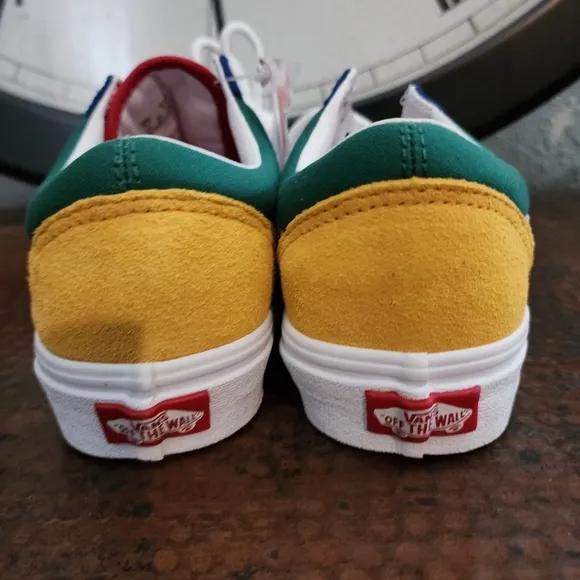 Vans Unisex Old Skool Yacht Club Skate Shoes in Blue/Green/Yellow/Red