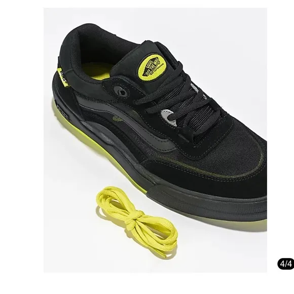 Vans Wayvee Black &amp; Sulphur Skate Shoes