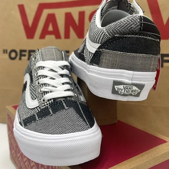 Vans WMNS Black and Gray Sneakers Old Skool Patchwork Conference Call Suiting
