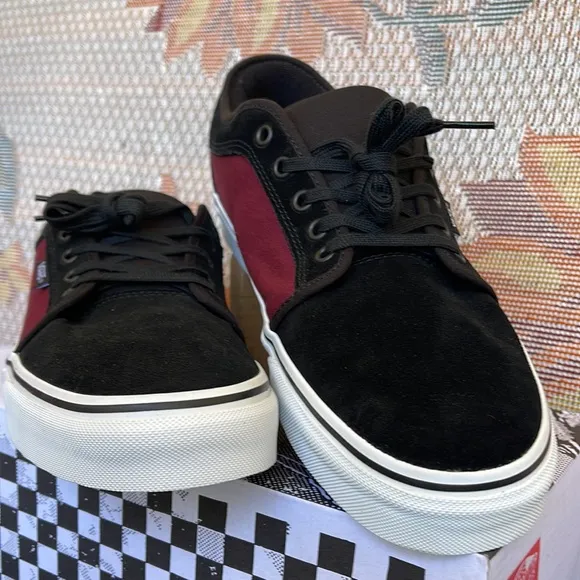 Vans WMNS Skate Chukka Low Port/BlackVN0A4BX402YSneakers - athletic shoes