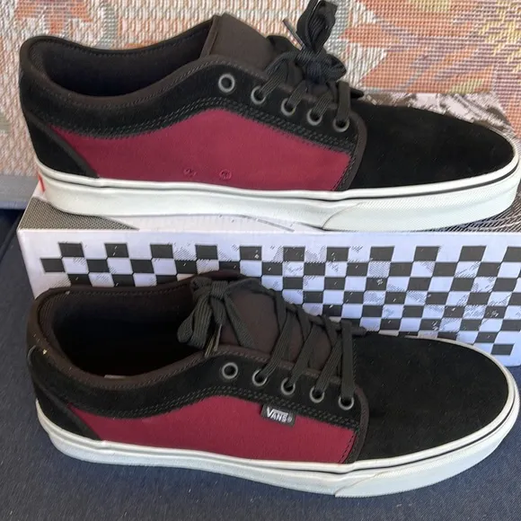 Vans WMNS Skate Chukka Low Port/BlackVN0A4BX402YSneakers - athletic shoes