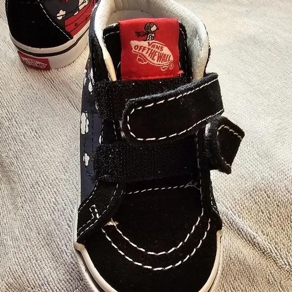 Vans x Peanuts SK8-Mid Reissue V Skate Shoes Sneakers Snoopy Toddler Size 6