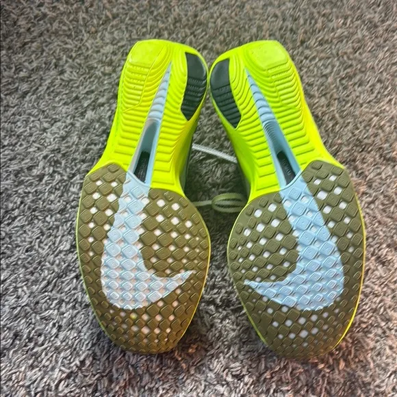 Vapor fly 3 brand new!!!!! Nike White and Neon Green Running Shoes