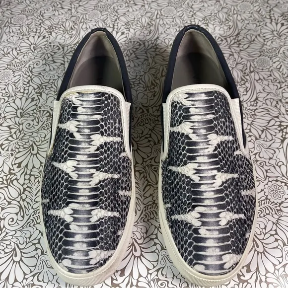 Vince Banler Snake Embossed Skate shoes (US 7)