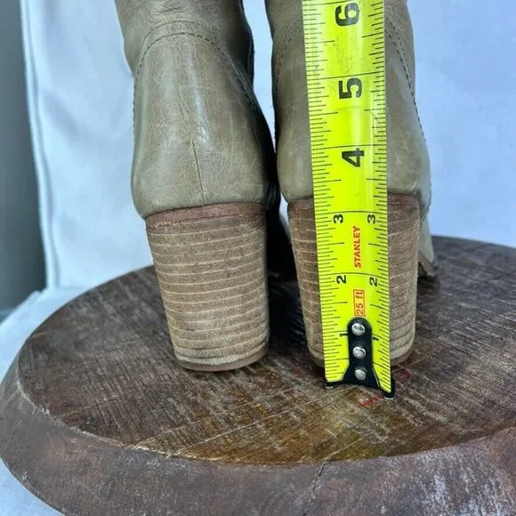 Vince Camuto Boots Women's Size 10 B Gianna Knee Beige Leather Zip Heel