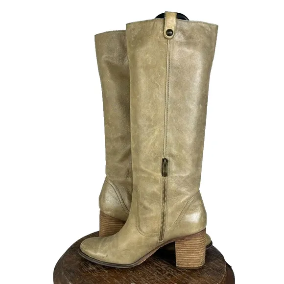 Vince Camuto Boots Women's Size 10 B Gianna Knee Beige Leather Zip Heel