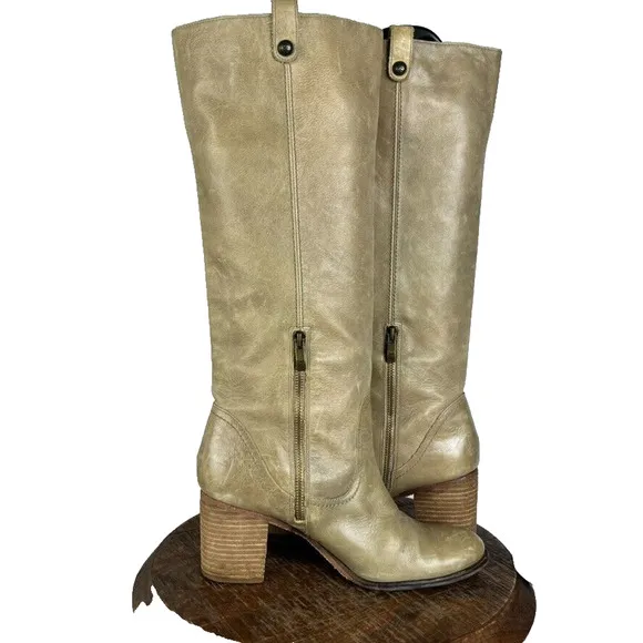 Vince Camuto Boots Women's Size 10 B Gianna Knee Beige Leather Zip Heel