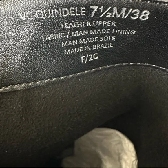 Vince Camuto Quindele Women’s Petit Sirah Heeled Boots with Sleek Design 7.5 M