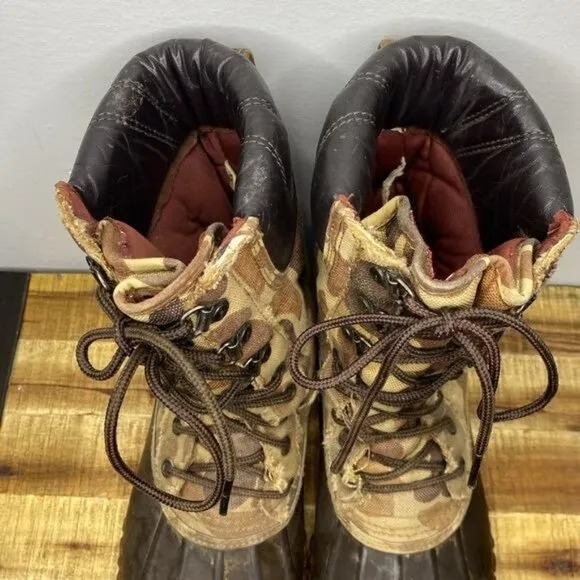 Vintage Cabela’s Thinsulate Duck Camo Hunting Boots: Size 8