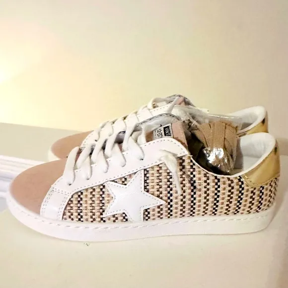 Vintage Havana Tweed Tan and‎ Gold Carla Star Sneakers New