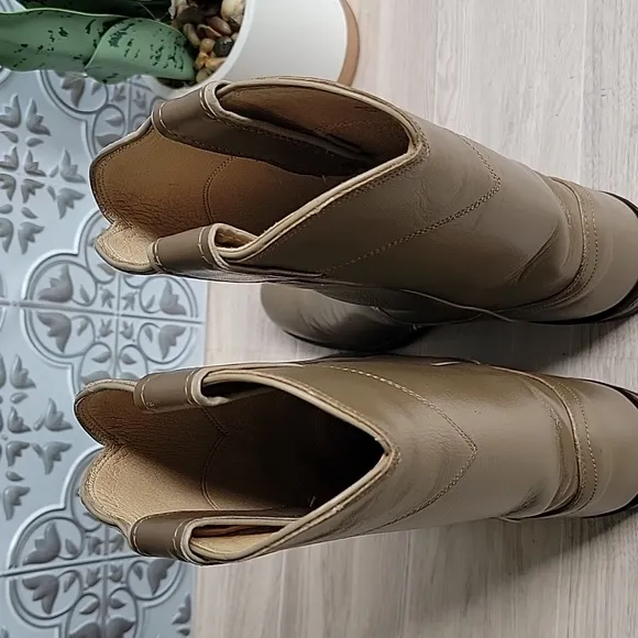 Vintage Justins Roper Cowgirl Western Made in USA Leather Boots Beige Size 5.5B