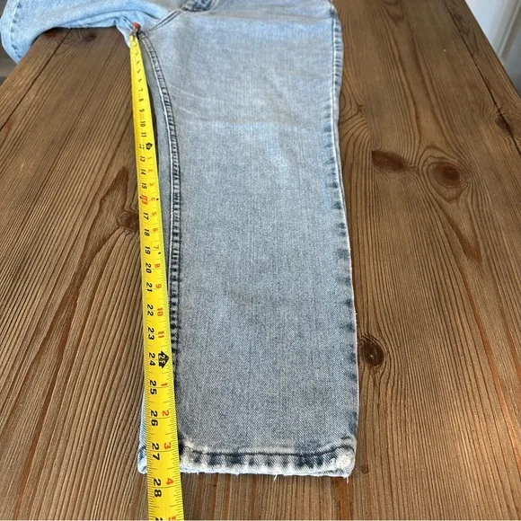 VINTAGE LEE JEANS SIZE 16 SIZE 12 PETITE LIGHT WASH DENIM HIGH WAISTED TAPER LEG