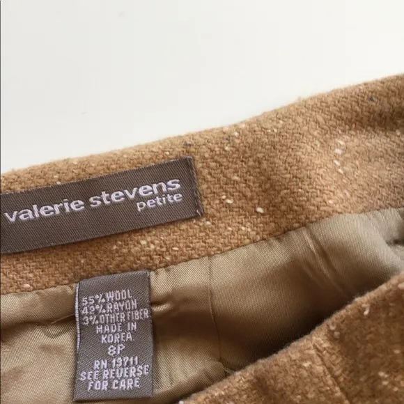 Vintage Tweed Skirt Suit Jacket &amp; Skirt With Belt Tan 8P