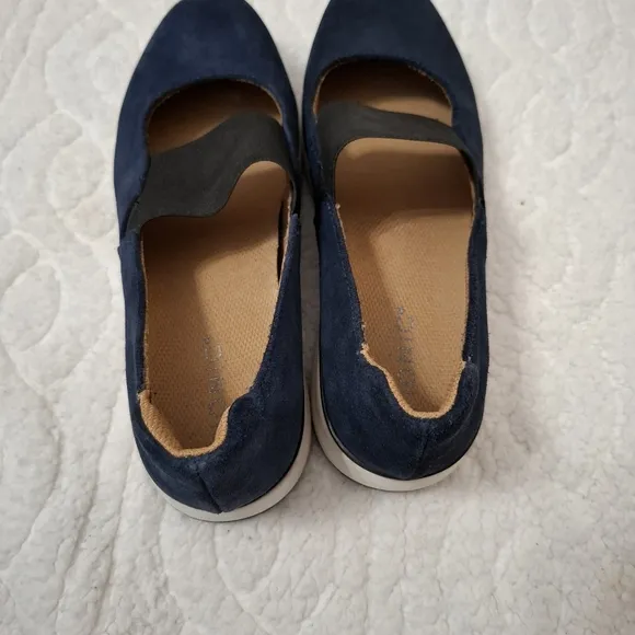 Vionic Cadee Blue Leather Slip On Mary Jane Comfort Shoes Size 8