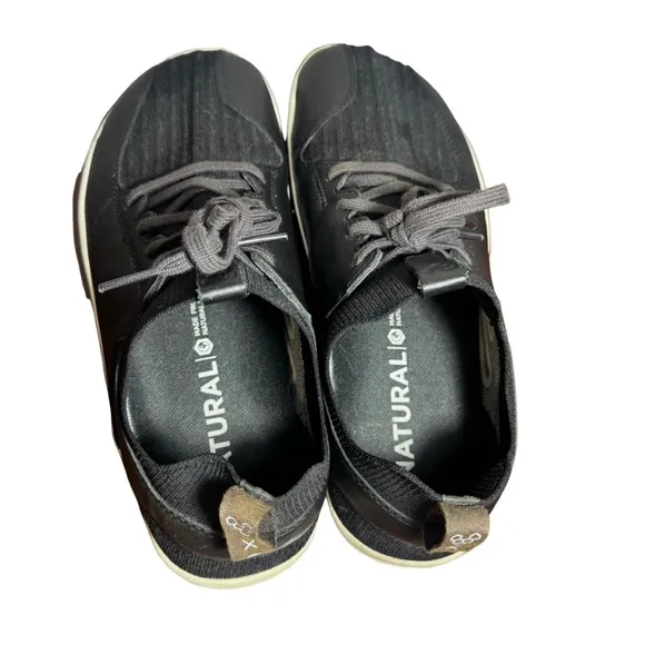 Vivo barefoot Men's Black Casual Shoes size 43 M