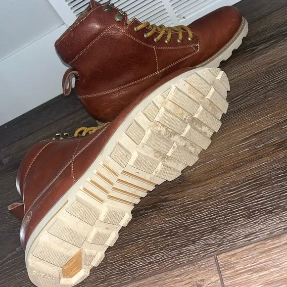 Volcom premium leather work boots