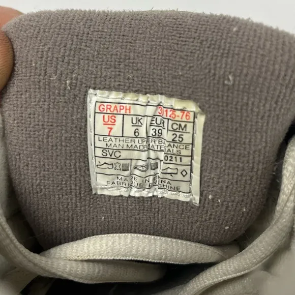 Vtg Vans Fat Tongue Skate Shoes Mens US 7 Womens 8.5 Beige/White 30125-76