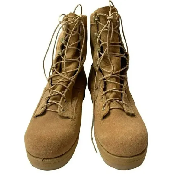 Wellco‎ Vibram Work Boots 11W mens Tan suede military Minimalist Workwear