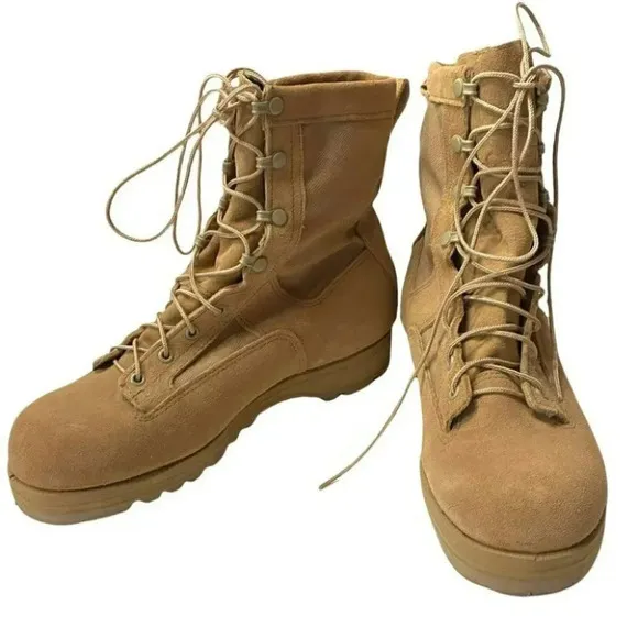 Wellco‎ Vibram Work Boots 11W mens Tan suede military Minimalist Workwear