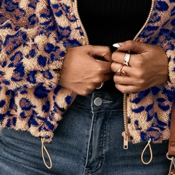 Wildly Stylish Leopard Zip-Up Jacket