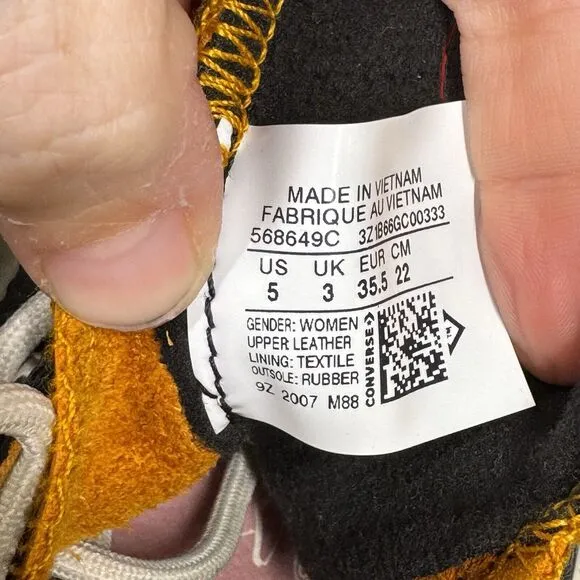 Womens 5 Converse Run Star Hike High Black Saffron Yellow Leather Shoe 568649C