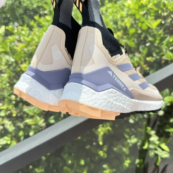 WOMEN'S Adidas Terrex Free Hiker 2 HP7498