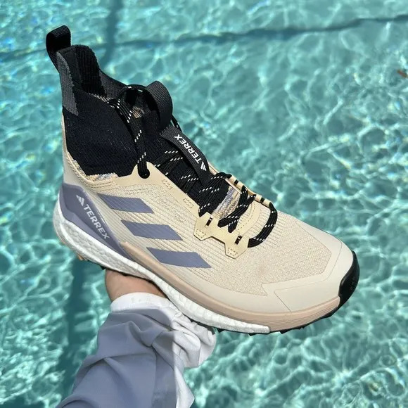 WOMEN'S Adidas Terrex Free Hiker 2 HP7498